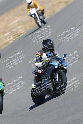 media/Nov-12-2023-Classic Track Days (Sun) [[11f17acb81]]/Group 3/session 2 turn 9/